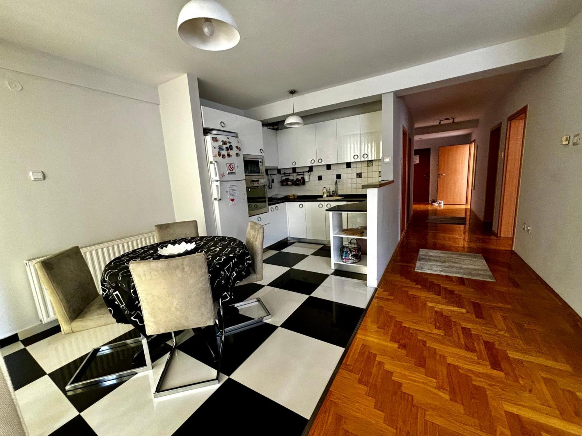 Cozy City Center Apartment Prizren Exterior foto